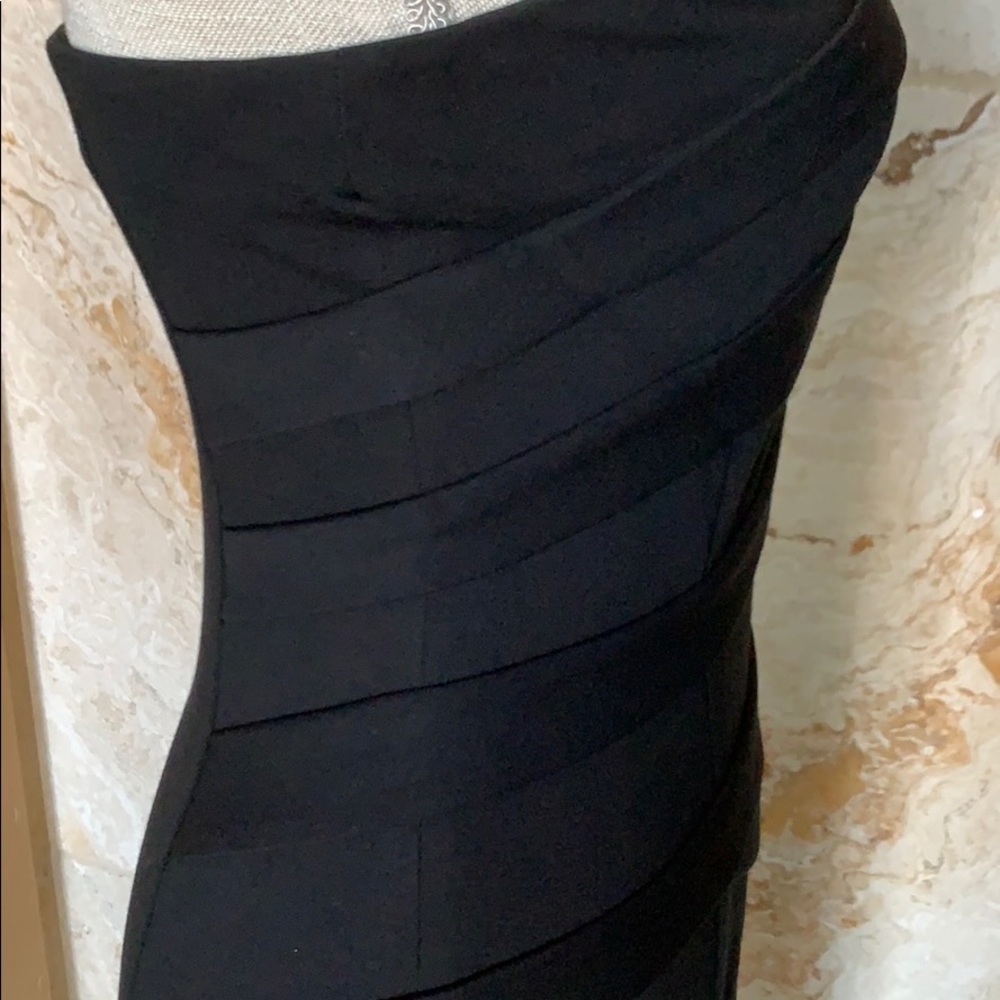 Dress - Picture 6 of 8